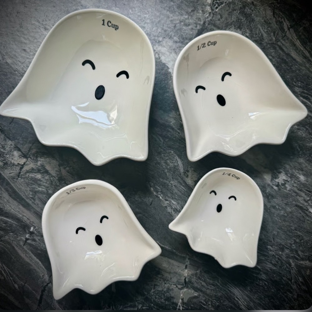 NEW 10 Strawberry Street Halloween Ghost Measuring Cups